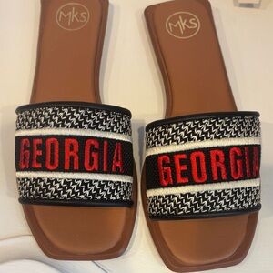 MKS Georgia Bulldogs DAWGS Slide Sandals new in box!!! Sz 10